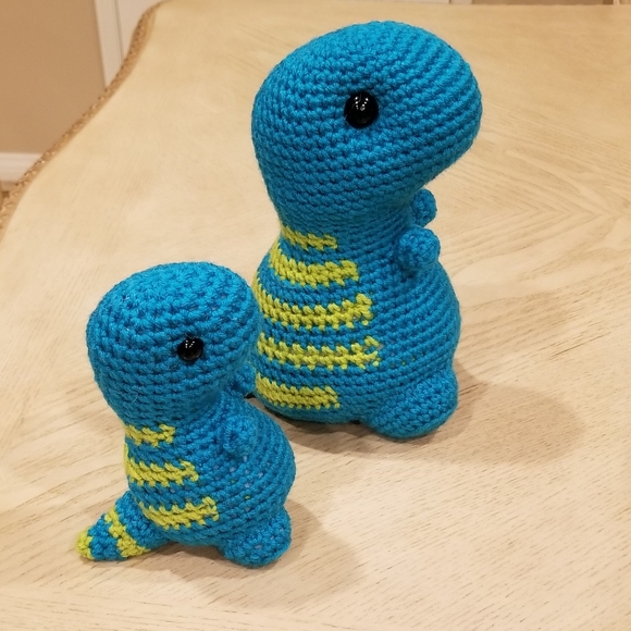 SOLD - Crochet  Small Turquoise T Rex - Picture 10 of 10